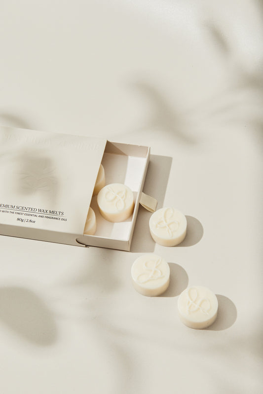 PLUM NOIR LUXURY WAX MELTS